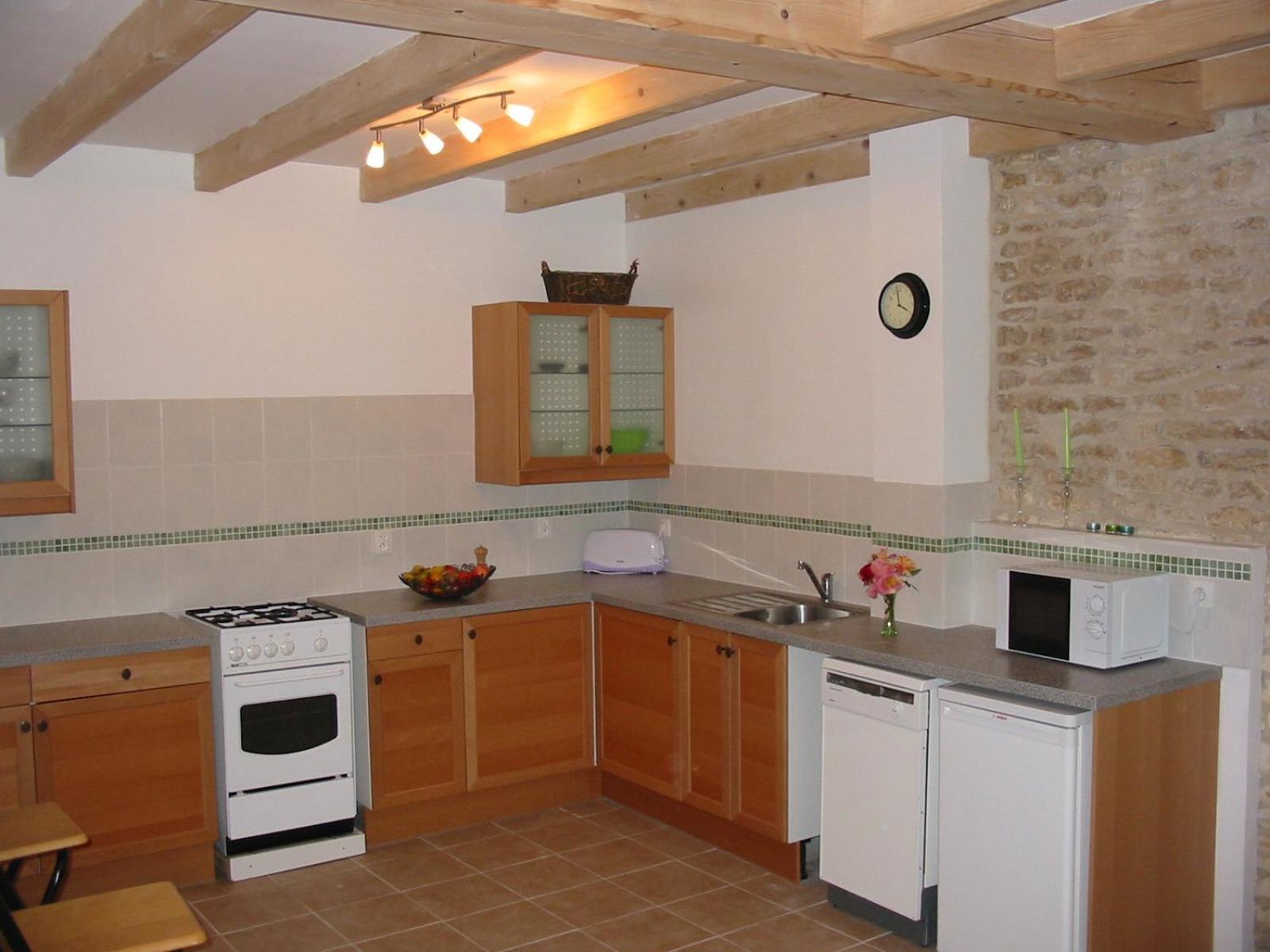 Le Noisetier At Les Hiboux Gites Chef-Boutonne Exterior foto